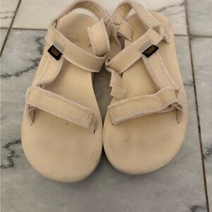 Teva Woman’s Universal Midform  Sandals - off white
